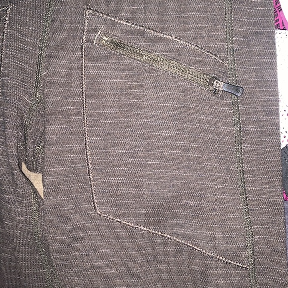 Lululemon leggings with front pockets and ribbed bottoms Sz 6 - Picture 5 of 7